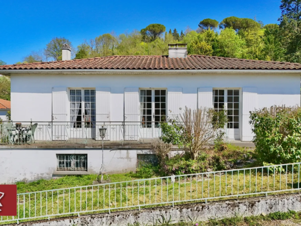 Villa à Penne d’Agenais avec jardin, garage, à proximité des commerces