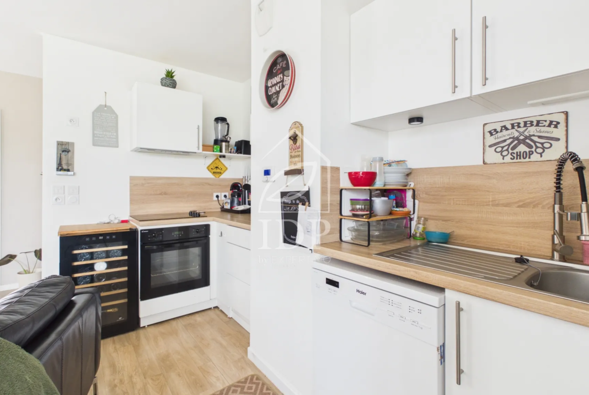 Appartement 4 pièces à vendre à Saint-Pierre-du-Perray - 78 m² avec parking et balcon 