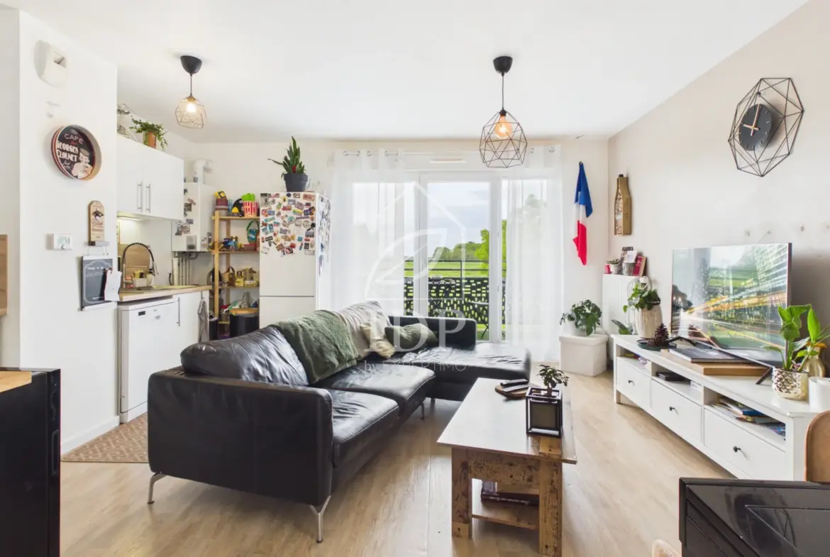 Appartement 4 pièces à vendre à Saint-Pierre-du-Perray - 78 m² avec parking et balcon 