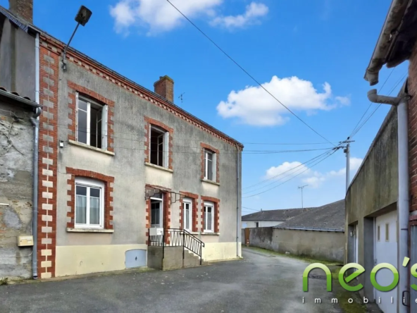 Maison ancienne à Saint-Lézin de 105 m² avec dépendances et potentiel de rénovation