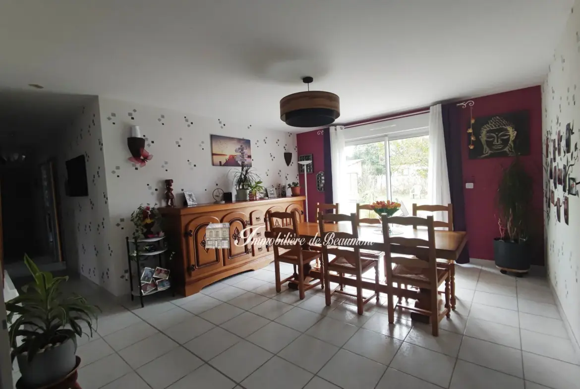 Maison de plain-pied à vendre proche de Beaumont-le-Roger - Confort et tranquillité à la campagne 