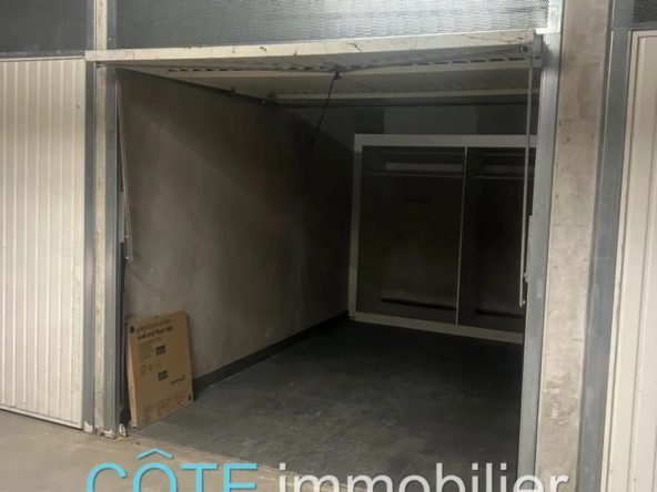 Garage en sous-sol à Antibes proche centre-ville - Facile d'accès et sécurisé
