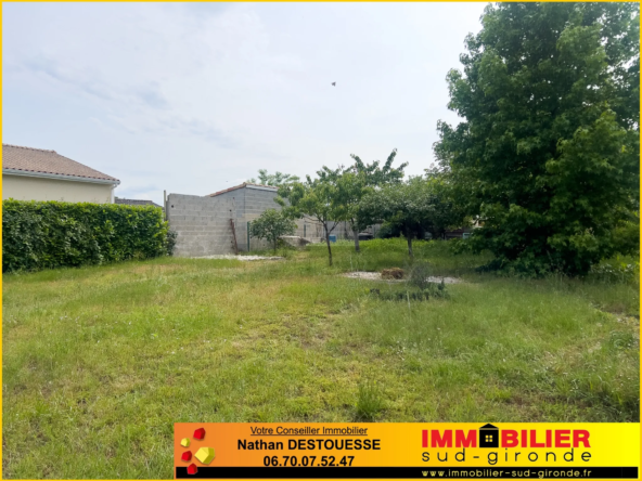 Terrain à bâtir en deuxième ligne à Cerons - 660 m² proche commodités