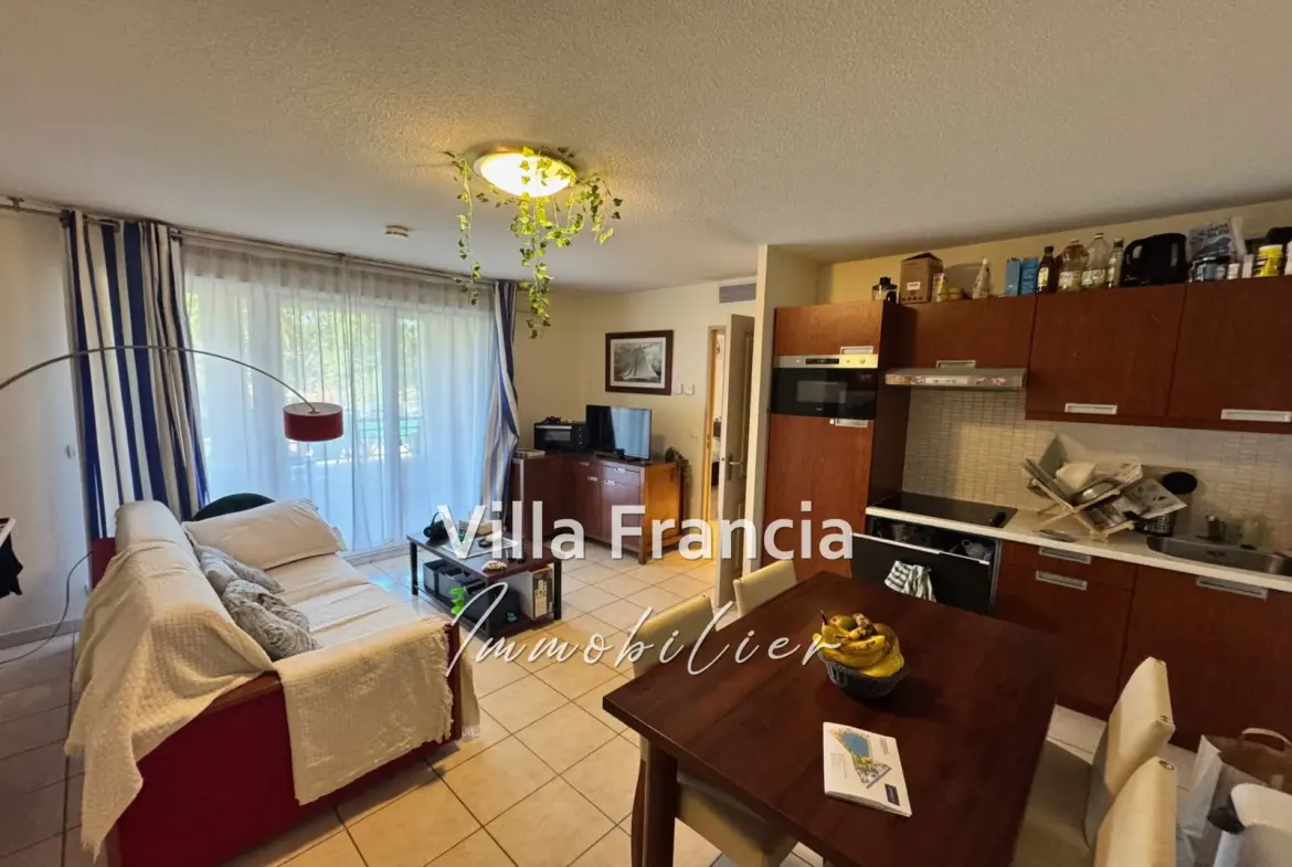 Appartement 2 pièces à Mandelieu-La-Napoule avec location garantie - Investissement sécurisé 
