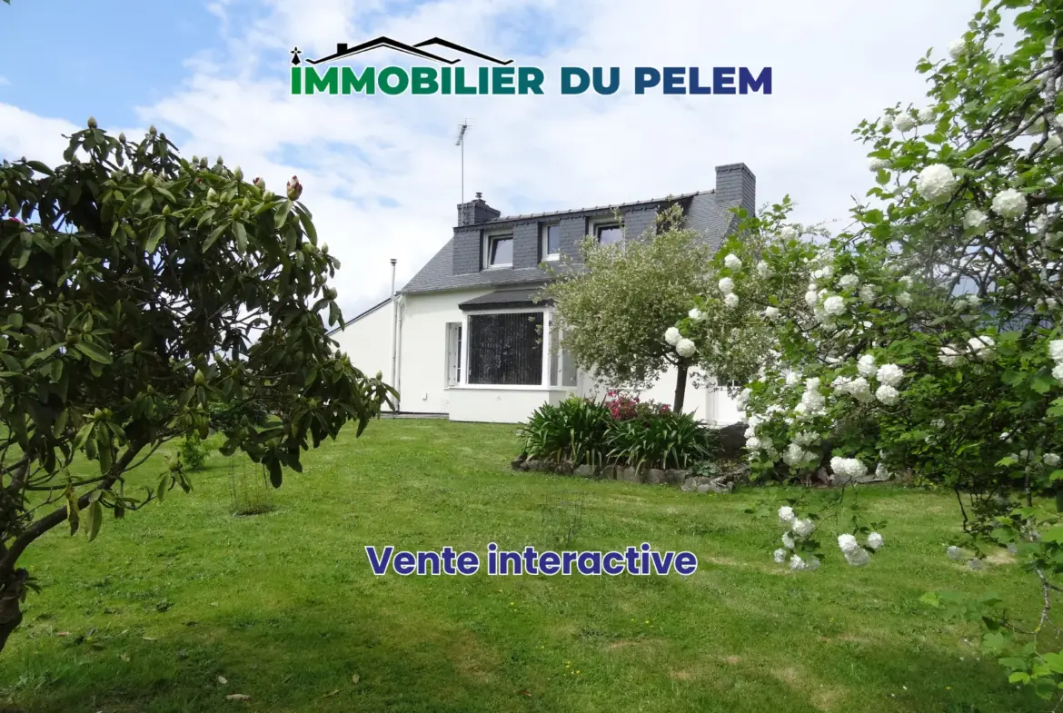 Maison de campagne de 92 m² avec terrain et hangar à Plounevez-Quintin 