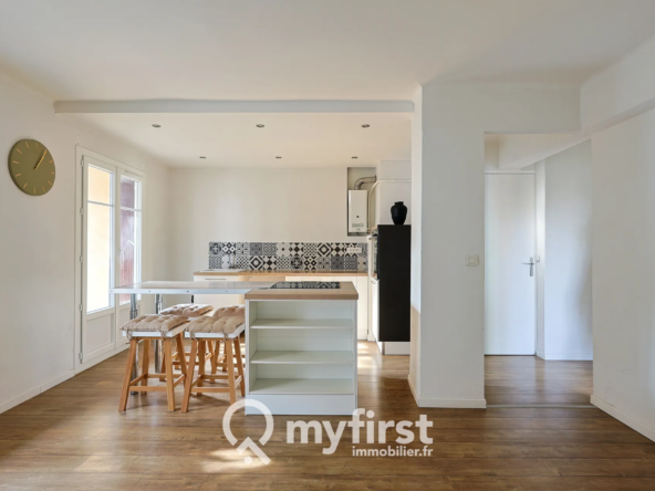 Appartement T2 rénové avec terrasse à Toulon EST – Idéal investissement ou résidence