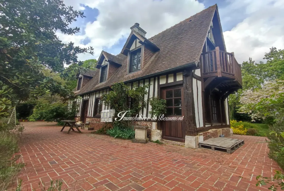 Charmante maison normande à vendre près du Neubourg avec grand jardin 