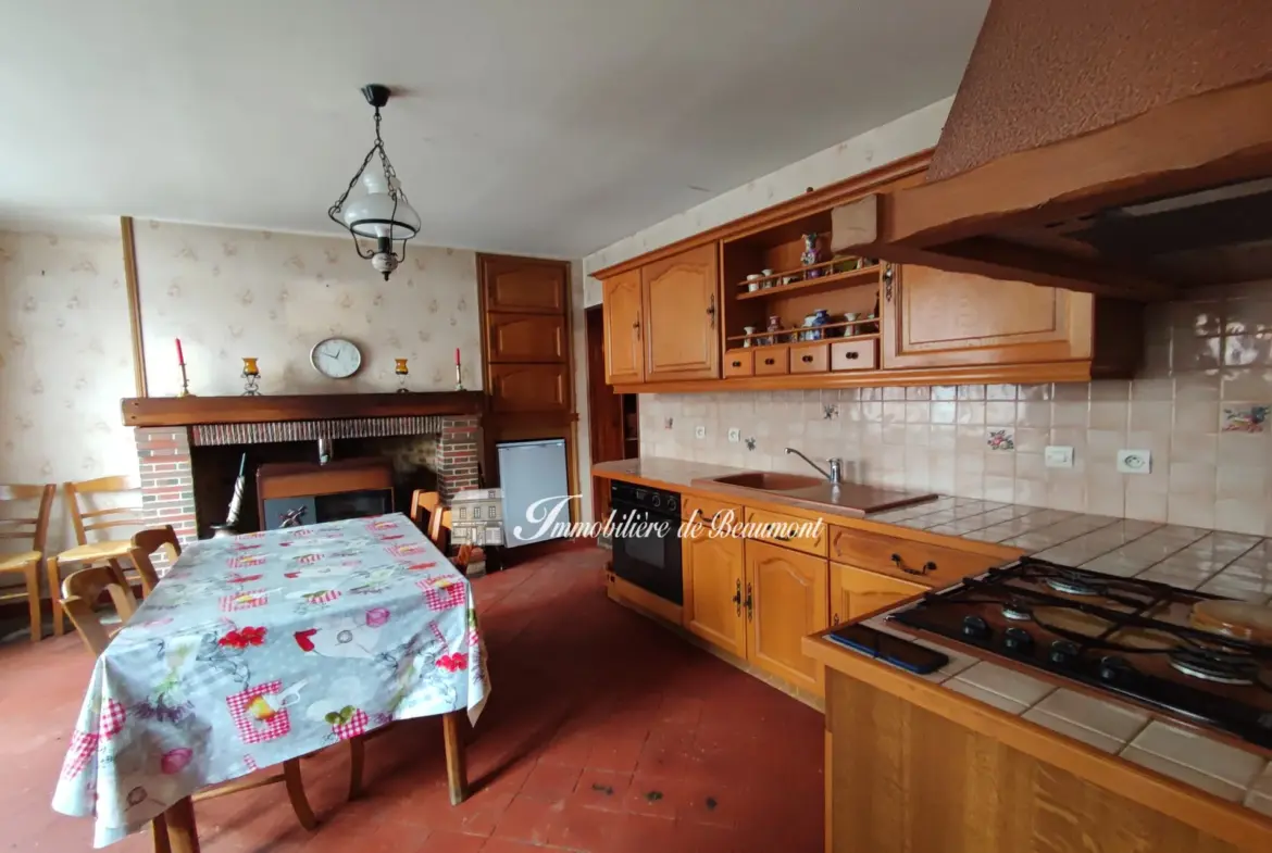 Maison de bourg à rénover proche de Bernay - Opportunité à saisir 