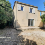 Villa T4 avec jardin et garage à Entraigues-sur-la-Sorgue, proche commodités