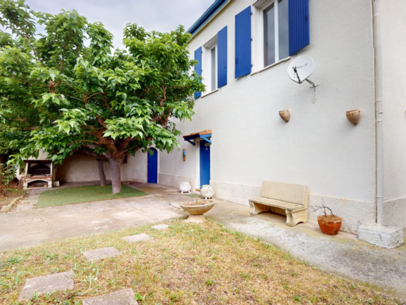 Spacieuse maison individuelle avec grand garage à Narbonne proches écoles