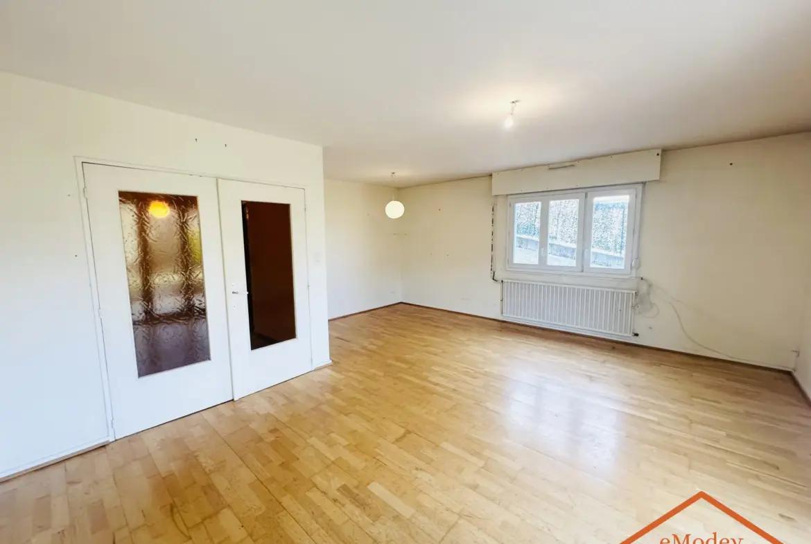 Vente maison à Remiremont de 113 m² avec terrasse, garage et jardin 