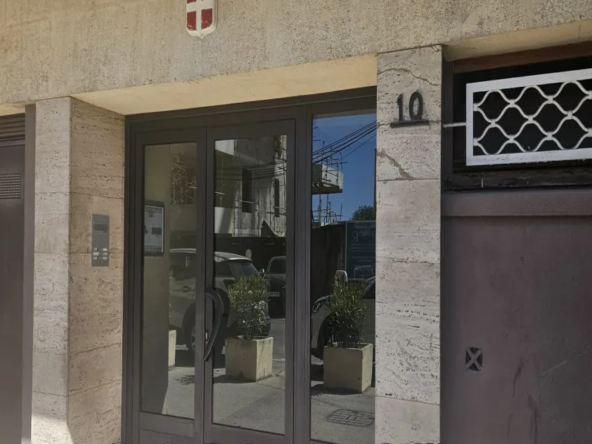 Appartement 3 pièces à Marseille Chutes Lavie avec terrasse et balcons