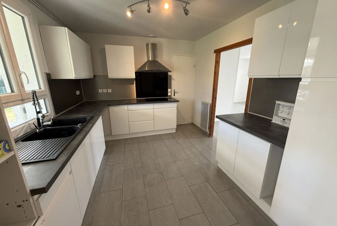 Maison de plain-pied de 102 m² à Montauban, secteur recherché, proche golf et hippodrome 
