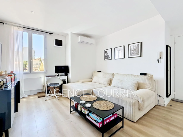 Appartement rénové de 35m² à Cannes, proximité centre et commodités, idéal investisseur ou premier achat