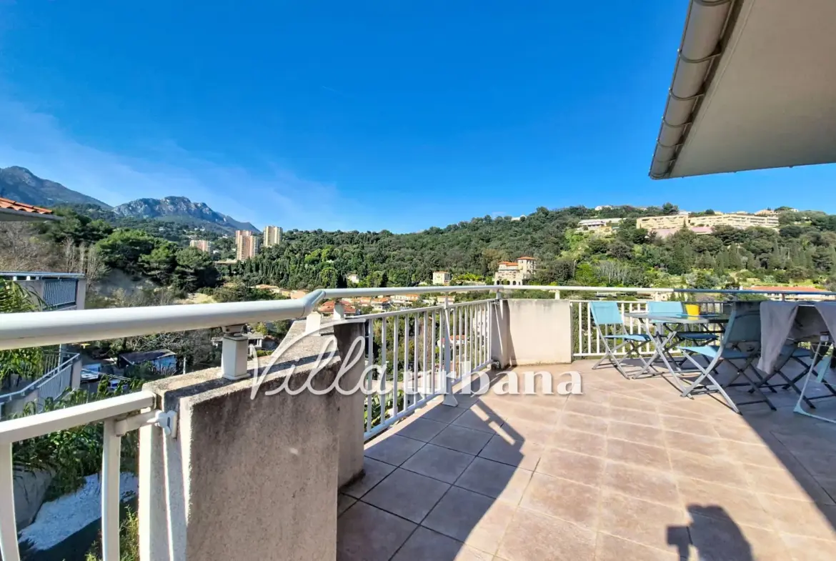 Charmant appartement 2 pièces avec terrasse à Roquebrune-Cap-Martin 