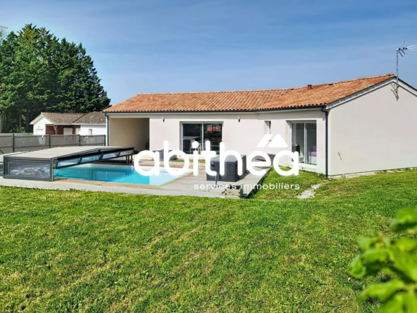 Maison contemporaine avec piscine à Clam - 3 chambres, 2023
