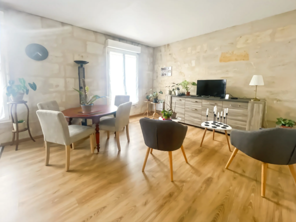 Appartement 2 pièces lumineux de 37 m² à Bordeaux, proche Gambetta et Mériadeck