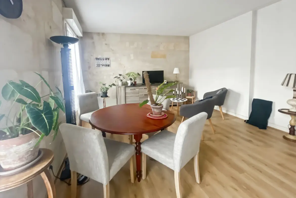 Appartement 2 pièces lumineux de 37 m² à Bordeaux, proche Gambetta et Mériadeck 