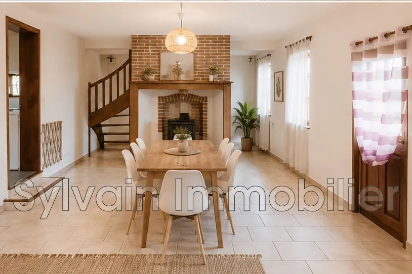 A vendre maison familiale avec jardin et chauffage économique à Forges-les-Eaux 