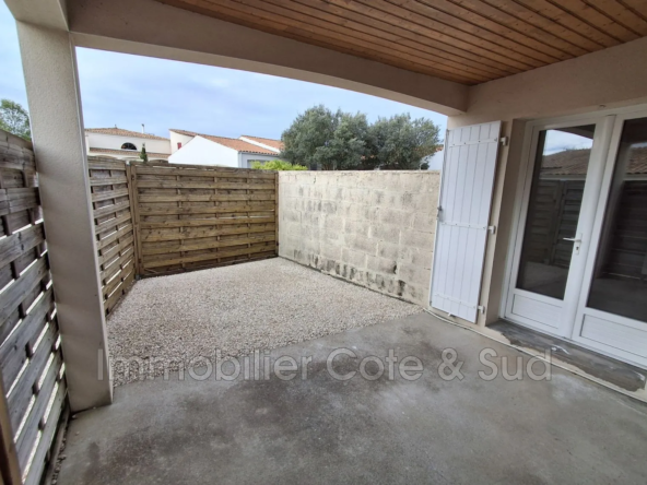 Maison de plain-pied avec panneaux solaires à Croix Chapeau – 80 m²