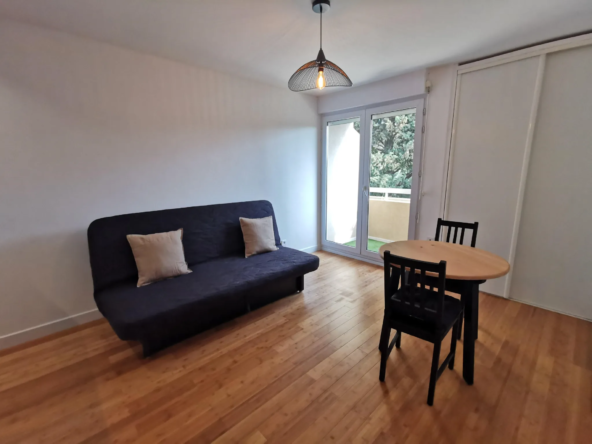 Studio à vendre à Montpellier Beaux-Arts, 22 m² avec terrasse en dernier étage