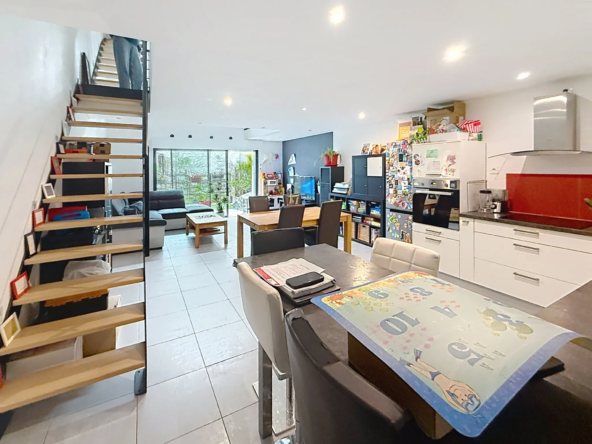Loft lumineux avec jardin et parking à Tourcoing, secteur Blanc Seau / Ma Campagne