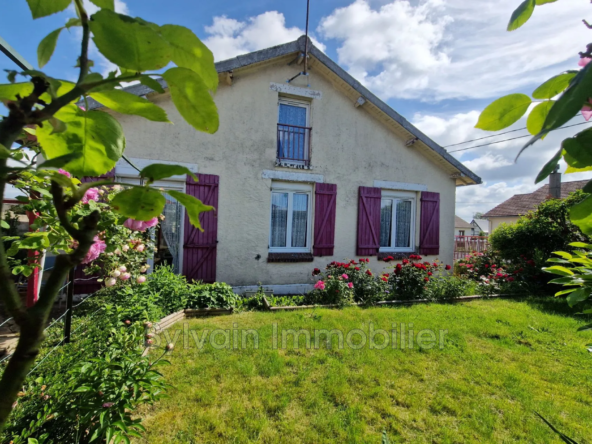 Belle maison de plain-pied avec jardin et garage à Gournay-en-Bray