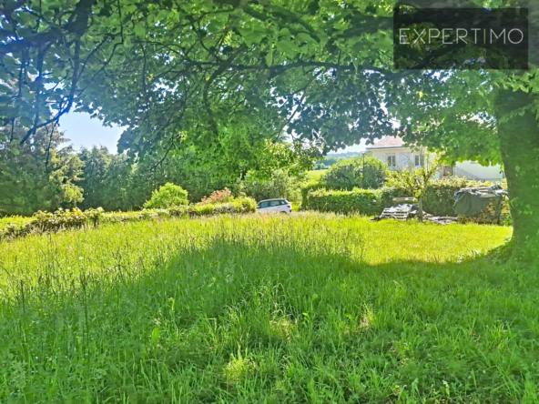 Terrain constructible et viabilisé à vendre à Cassagnes-Bégonhès, Aveyron