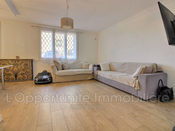 A vendre appartement 4 pièces à Cannes avec 3 chambres et parking
