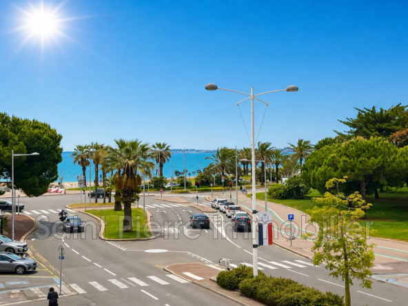 Appartement 2 pièces à Cagnes-sur-Mer proche plage avec vue mer