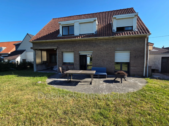 A vendre maison individuelle de 101 m² avec jardin et garage à Dunkerque