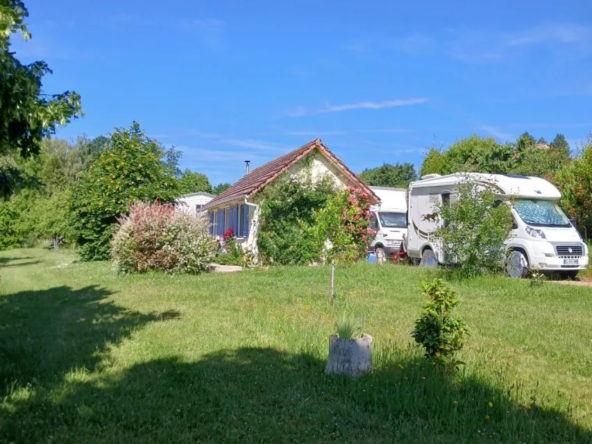 À vendre maison avec étang et terrain à Saint Yrieix la Perche