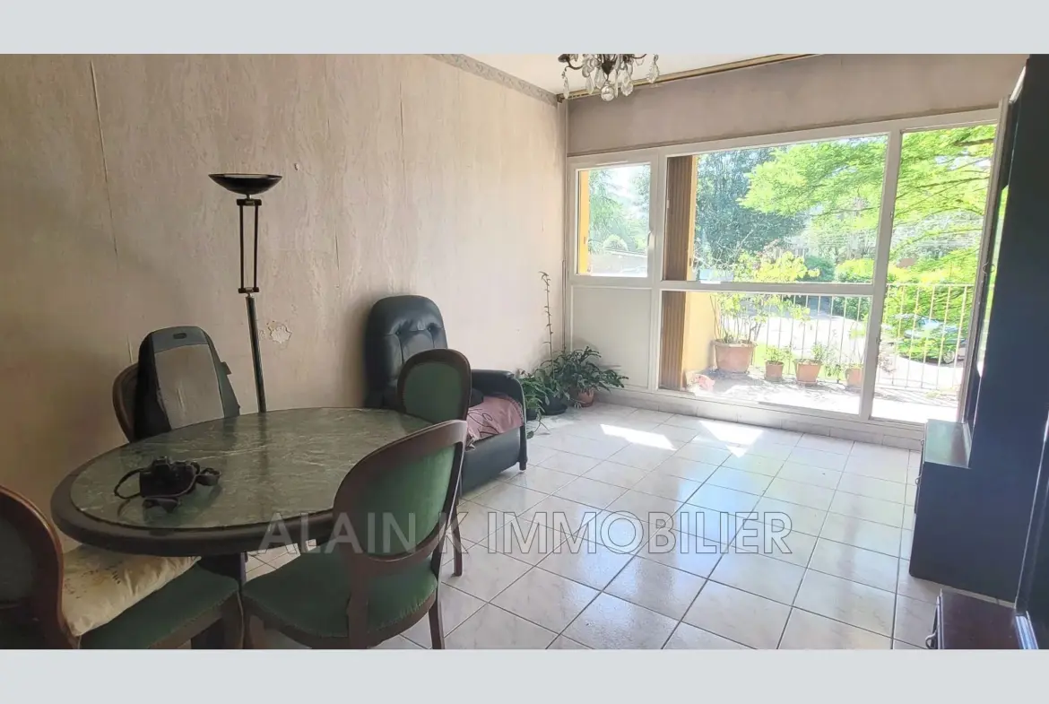 Vente appartement 4 pièces à Chaville Rive Gauche avec parking et cave 