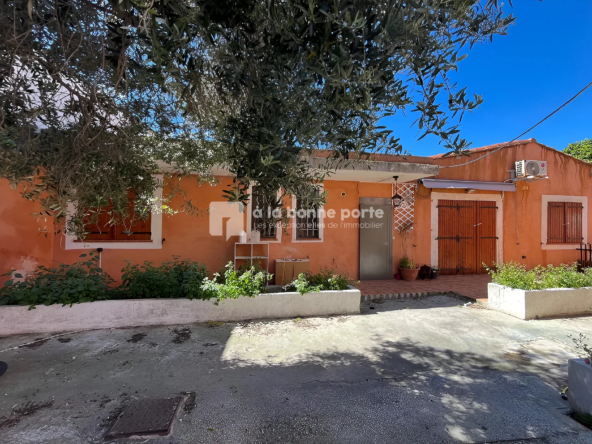 Maison à rénover de 90 m² avec terrasse à Toulon proche plage des Mourillons