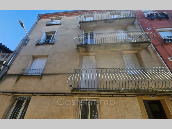 Immeuble de rapport à Castelsarrasin avec 3 appartements F2 loués