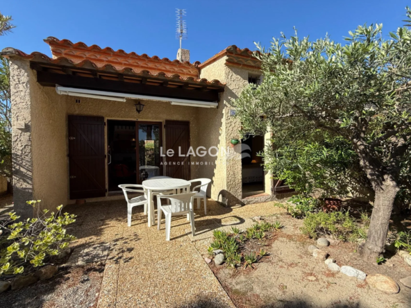 Maison 3 chambres avec extérieur et garage à Saint-Cyprien