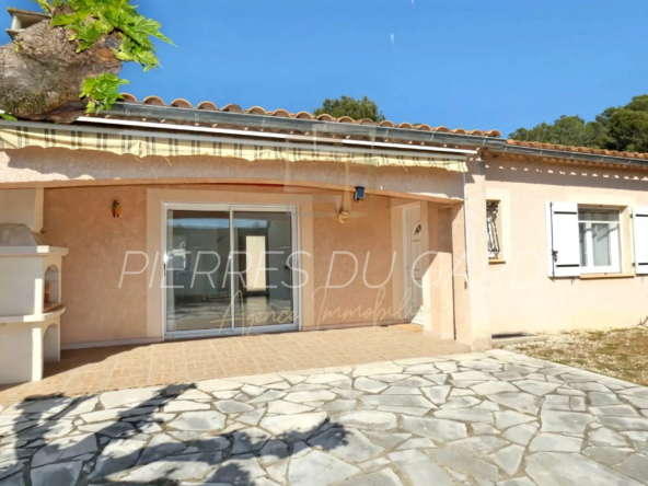 Maison de plain-pied à Boisset-et-Gaujac avec terrasse et annexe de 20 m²