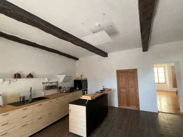 Magnifique maison en pierres du XVIIe siècle à Saint-André-de-Rosans