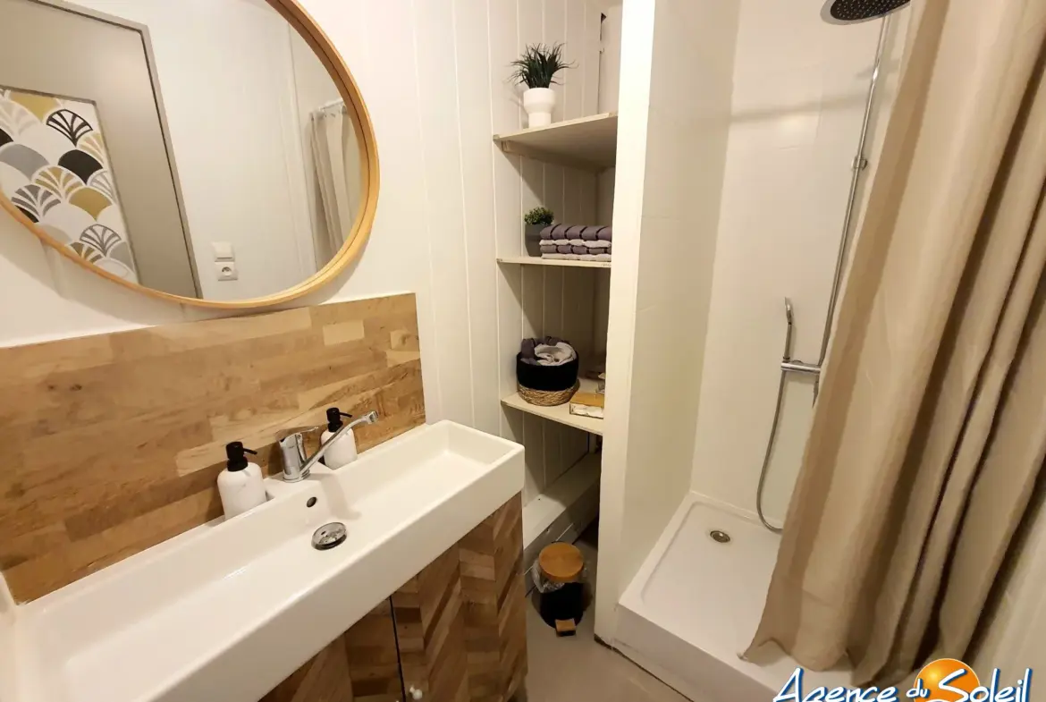 Appartement T3 rénové au cœur de Gruissan, proche commodités 