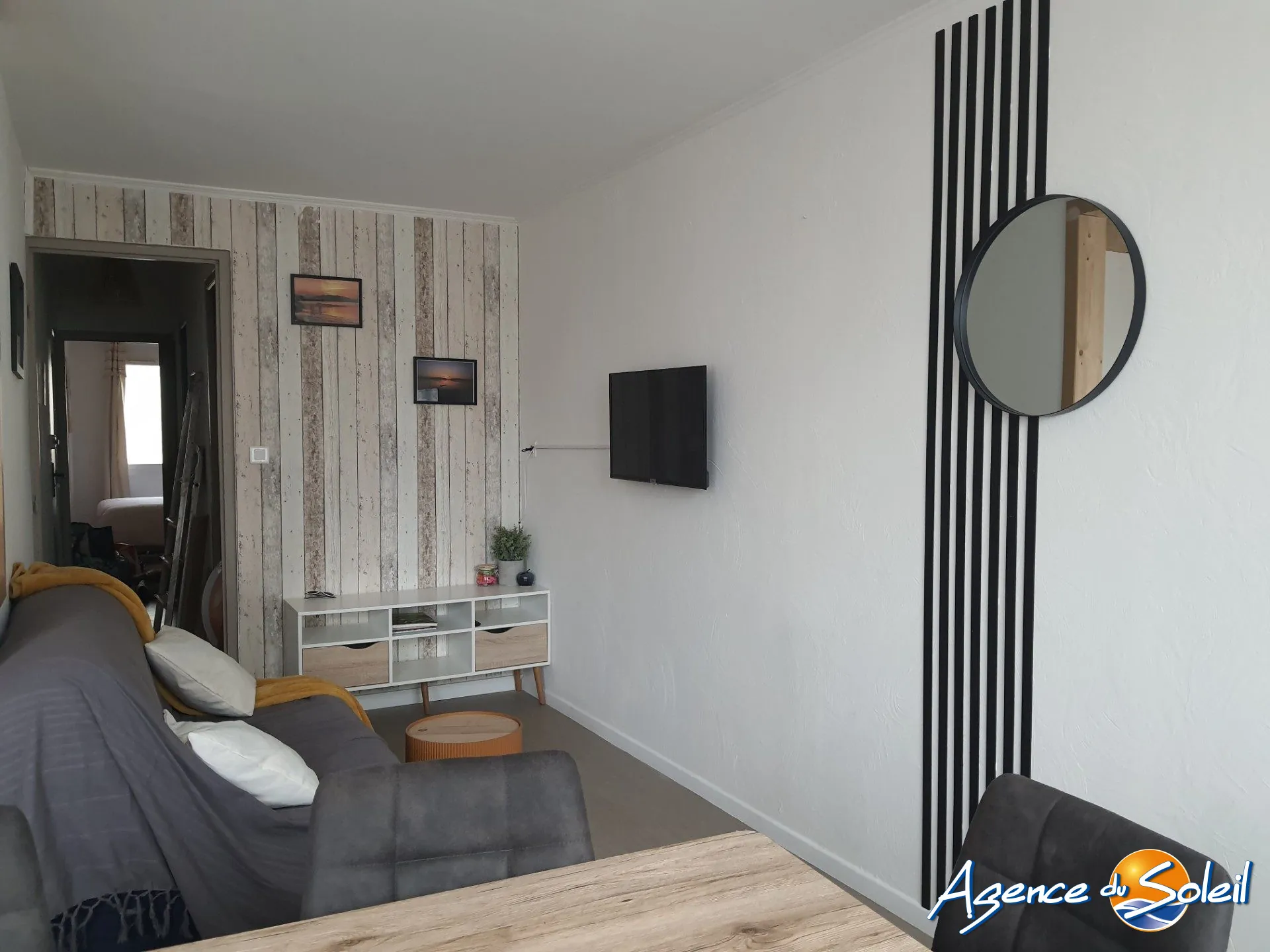 Appartement T3 rénové au cœur de Gruissan, proche commodités 