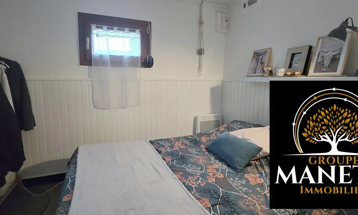 Chalet de loisir à vendre à Lecluse avec terrasse et accès à l’eau 