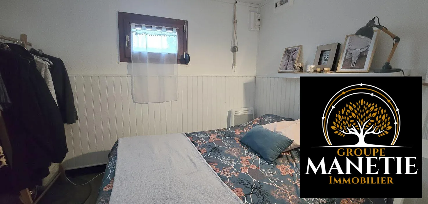 Chalet de loisir à vendre à Lecluse avec terrasse et accès à l’eau 