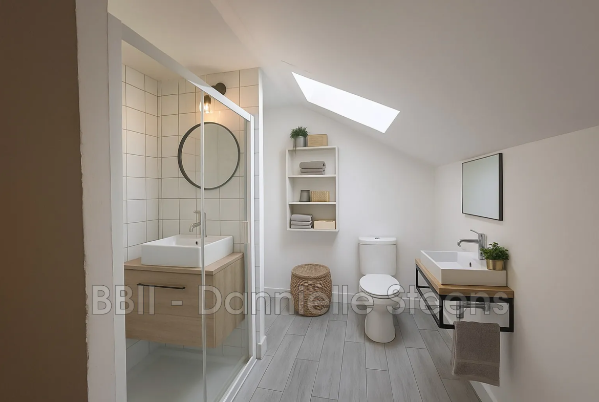 Belle maison en pierre à vendre à Canihuel, 50 m² avec terrain et potentiel d'agrandissement 