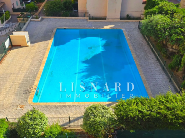 Achat Appartement 3 Pièces Lumineux à Vallauris avec Piscine et Garage