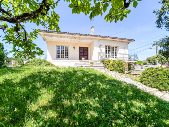 Maison lumineuse avec jardin piscinable proche de Saint-Émilion