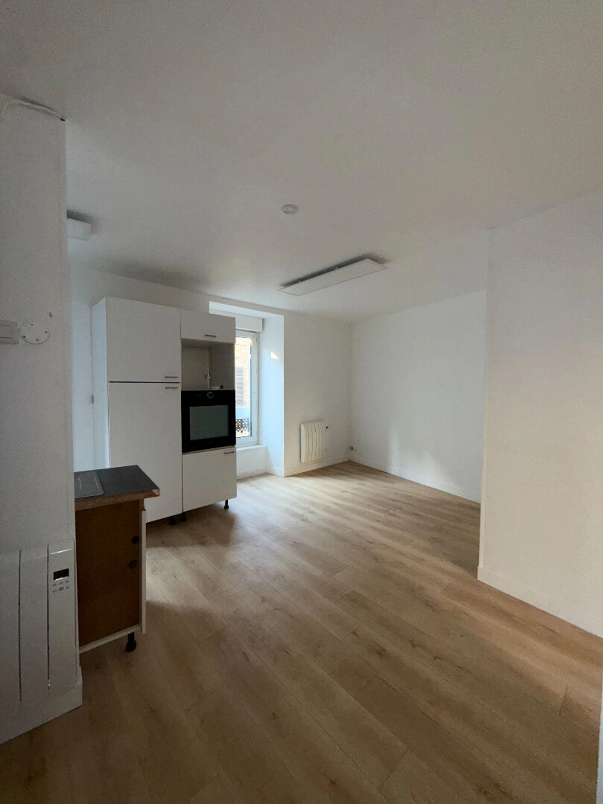 Appartement T2 rénové avec terrasse à Saint-Brieuc en vente 