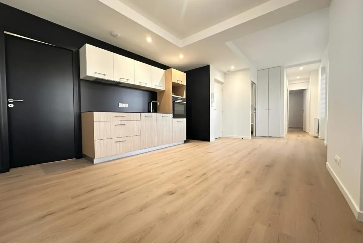 Appartement T2 de standing entièrement rénové au cœur de Saint-Brieuc 