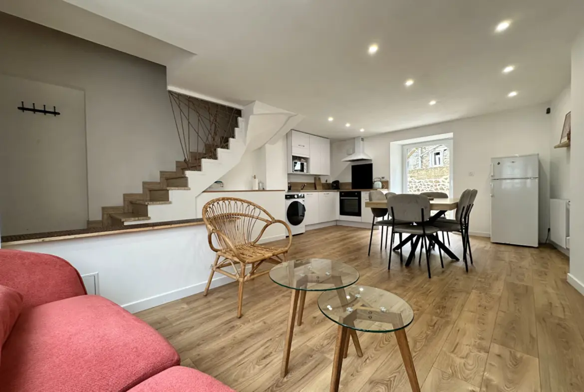 Investissement locatif de qualité au centre de Saint-Brieuc avec 3 chambres et cour privée 