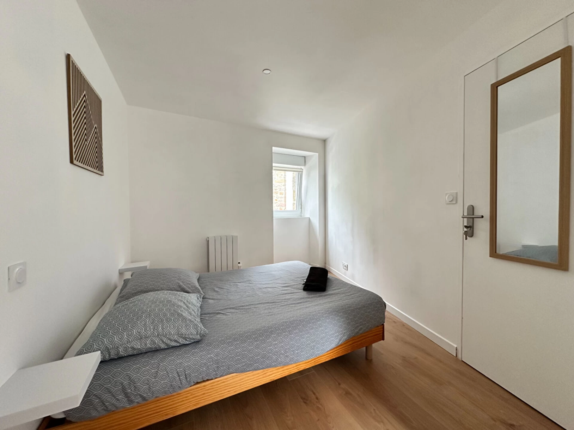 Investissement locatif de qualité au centre de Saint-Brieuc avec 3 chambres et cour privée 