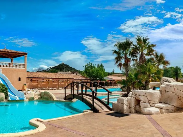 Villa 4 chambres avec piscine dans un domaine sécurisé à Vidauban